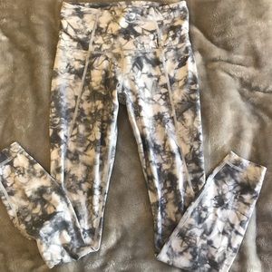 Athleta tie-dye leggings